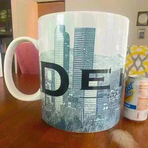 Starbucks Giant Extremely Limited Series 2.5 Gallon Denver Skyline Serie… - Picture 1 of 13